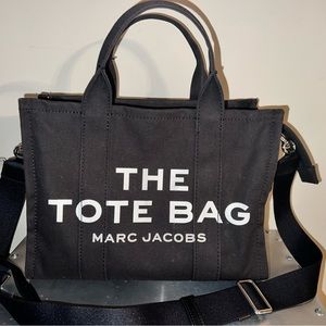 Marc Jacobs Sz Medium Black The Tote Bag